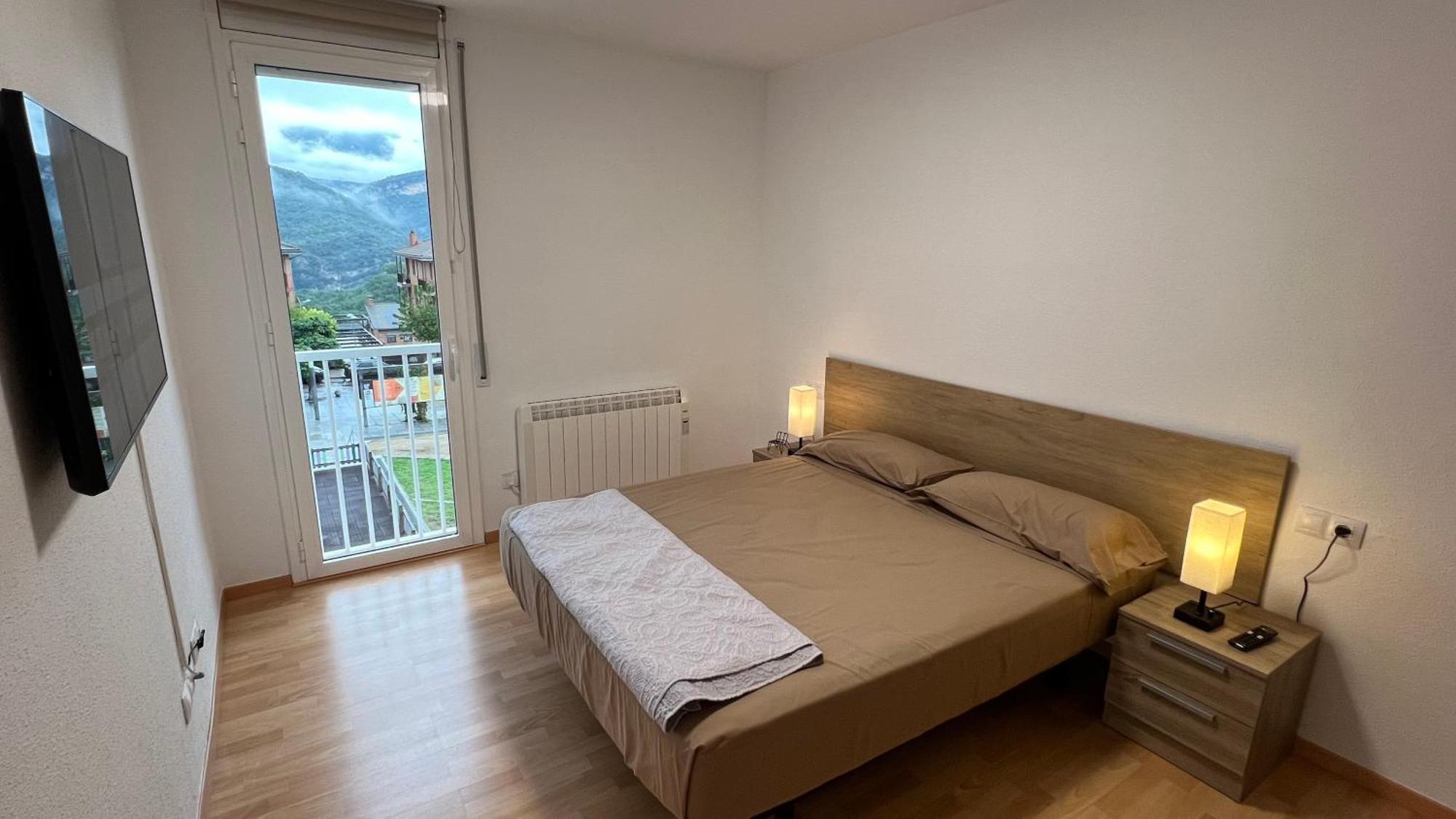 Apartament Reformat Al Bergueda 6P Sant Jordi de Cercs 外观 照片